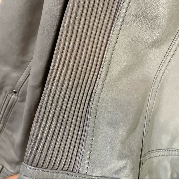 LaMarque quilted leather biker gray jacket women Size XS - Picture 9 of 11